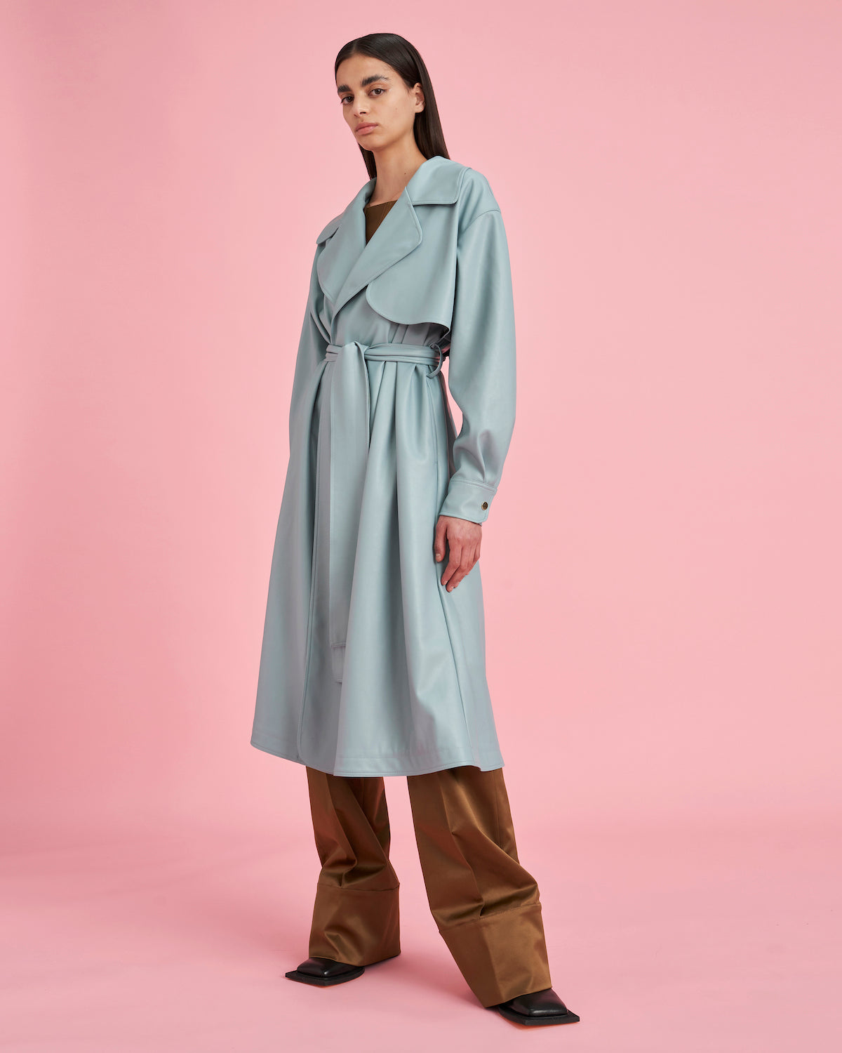 Daphne coat powder blue