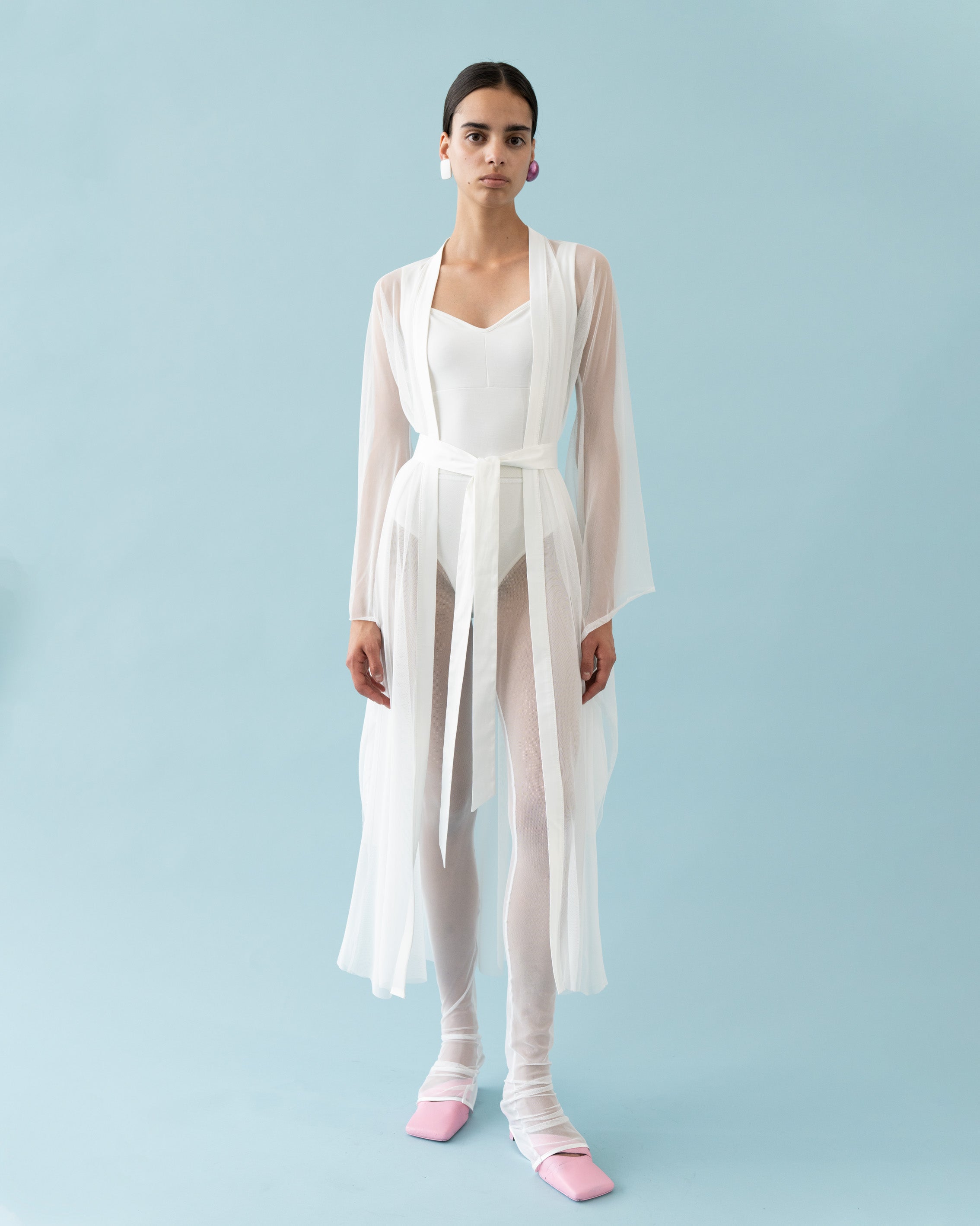 Narcissus robe white